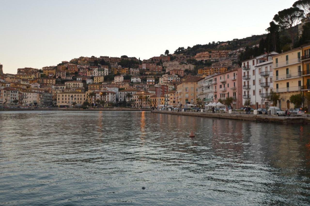 Apartmán Little White House Porto Santo Stefano  Exteriér fotografie
